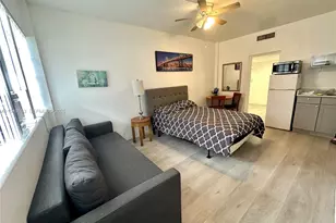26 Diplomat Pkwy, Hallandale Beach, FL 33009 - Photo 7