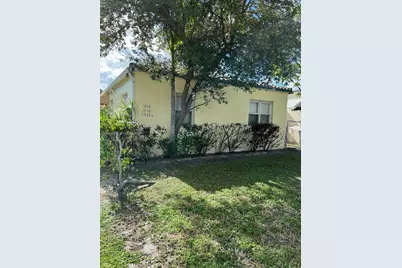 1948 Fillmore #1948 1/2, Hollywood, FL 33020 - Photo 11