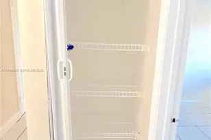 5461 W 24th Ave, Hialeah, FL 33016 - Photo 21