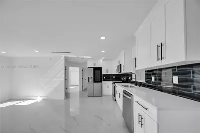 855 Foxtail, Other City - In The State Of Florida, FL 33974 - Photo 7