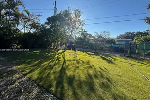 1714 N 41st Ave, Hollywood, FL 33021 - Photo 19