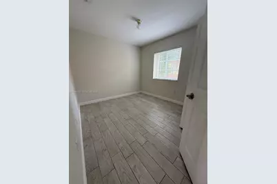 10644 NW 87th Ct #10644, Hialeah Gardens, FL 33018 - Photo 9