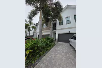 4538 S Aqua Bella Ln #4538, Dania Beach, FL 33312 - Photo 1