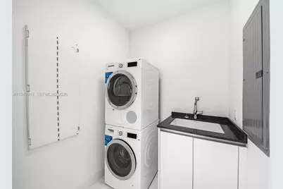 300 Biscayne Boulevard Way #4507W, Miami, FL 33131 - Photo 17