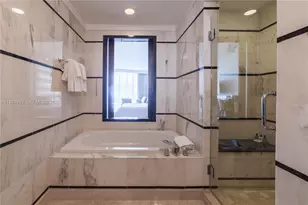 4391 Collins Ave, Miami Beach, FL 33140 - Photo 13