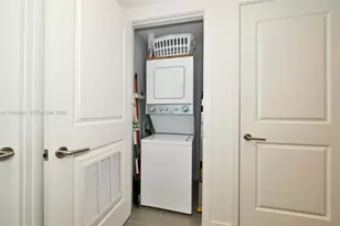 1600 NE 1st Ave, Miami, FL 33132 - Photo 25