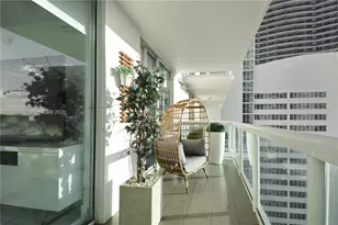 1800 N Bayshore Dr, Miami, FL 33132 - Photo 33