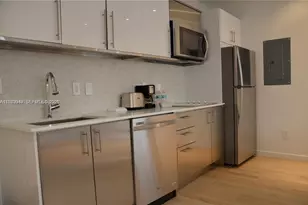 700 16th St, Miami Beach, FL 33139 - Photo 9