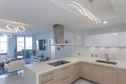 17111 Biscayne Blvd #505, North Miami Beach, FL 33160 - Photo 15