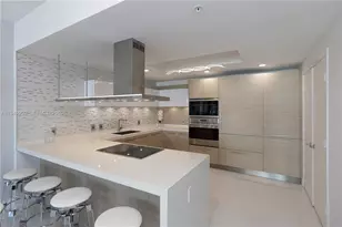 17111 Biscayne Blvd, North Miami Beach, FL 33160 - Photo 13