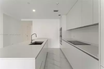 700 NE 24th Street #4503, Miami, FL 33137 - Photo 3