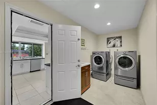 980 Renmar Dr, Plantation, FL 33317 - Photo 21