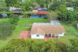 980 Renmar Dr, Plantation, FL 33317 - Photo 1