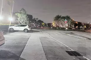 11930 NE 19th Dr, North Miami, FL 33181 - Photo 25