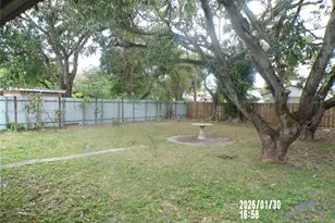 424 NE 72nd St, Miami, FL 33138 - Photo 21