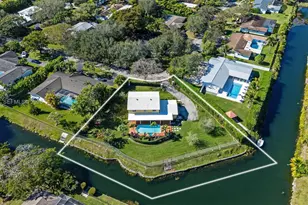 11401 SW 72nd Pl, Pinecrest, FL 33156 - Photo 3