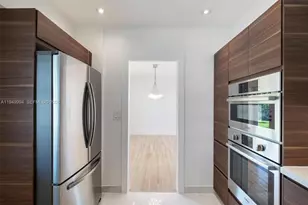 11401 SW 72nd Pl, Pinecrest, FL 33156 - Photo 17