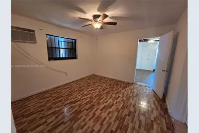 576 NW 147th St #0, Miami, FL 33168 - Photo 11