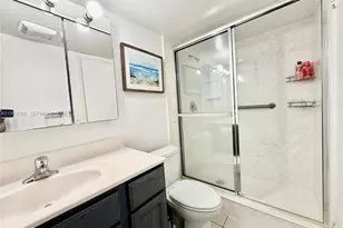 131 SE 3rd Ave, Dania Beach, FL 33004 - Photo 11