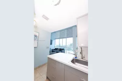 5445 Collins Ave #BAY21, Miami Beach, FL 33140 - Photo 13