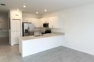 26824 SW 121st Ave, Homestead, FL 33032 - Photo 7