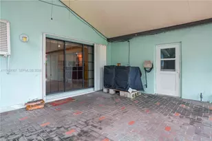 11121 SW 203rd Terrace, Cutler Bay, FL 33189 - Photo 33