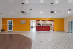 11121 SW 203rd Terrace, Cutler Bay, FL 33189 - Photo 17