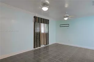 11121 SW 203rd Terrace, Cutler Bay, FL 33189 - Photo 23