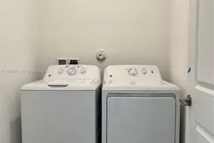 19667 Rugged Trunk Trl, Loxahatchee, FL 33470 - Photo 9