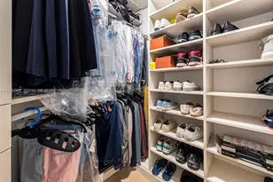 1425 Brickell Ave, Miami, FL 33131 - Photo 23