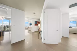 1425 Brickell Ave, Miami, FL 33131 - Photo 11