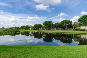 2458 Centergate Dr, Miramar, FL 33025 - Photo 5