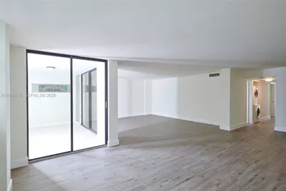 [Address not provided], Miami Beach, FL 33140 - Photo 5