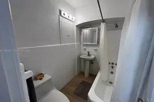 2049 SW 60th Ct, Miami, FL 33155 - Photo 11