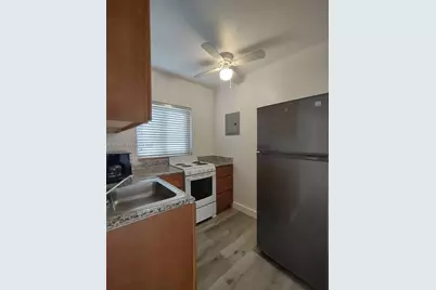 635 SW 16th Ave #3, Miami, FL 33135 - Photo 5
