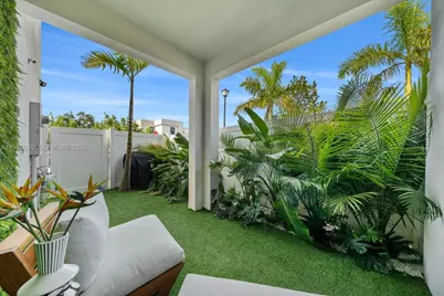 421 NW 17th St, Fort Lauderdale, FL 33311 - Photo 17
