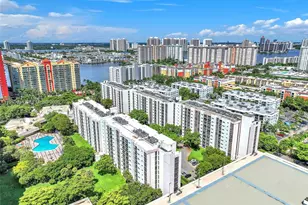 17021 N Bay Rd, Sunny Isles Beach, FL 33160 - Photo 33