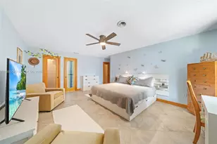 208 NE 4th St, Hallandale Beach, FL 33009 - Photo 33