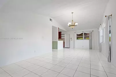 21120 NE 24th Ct, Miami, FL 33180 - Photo 9