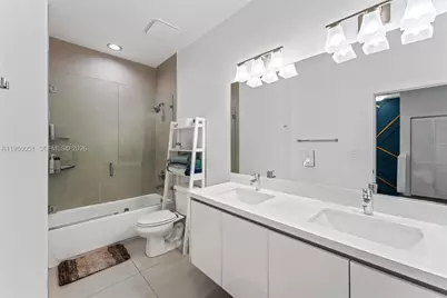 7226 NW 103rd Path, Doral, FL 33178 - Photo 27