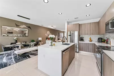 7226 NW 103rd Path, Doral, FL 33178 - Photo 11