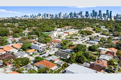 1428 SW 20th St, Miami, FL 33145 - Photo 3