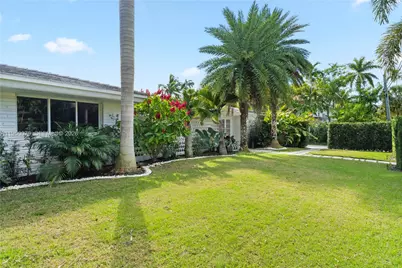 1250 NE 87th St, Miami, FL 33138 - Photo 11