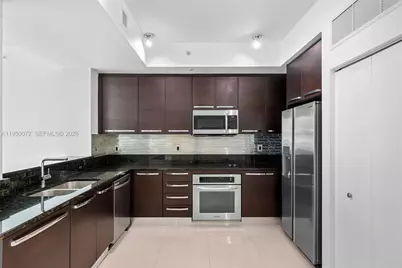 3030 NE 188th St #606, Aventura, FL 33180 - Photo 7