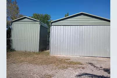 1824 Red Road, Clewiston, FL 33440 - Photo 23
