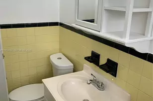 5616 Arthur St, Hollywood, FL 33021 - Photo 13