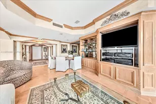 10101 Collins Ave, Bal Harbour, FL 33154 - Photo 19