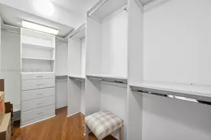 1000 E Island Blvd, Aventura, FL 33160 - Photo 29