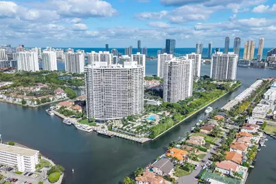 1000 E Island Blvd #803, Aventura, FL 33160 - Photo 45