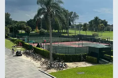 9423 S Hollybrook Lake Dr #203, Pembroke Pines, FL 33025 - Photo 3